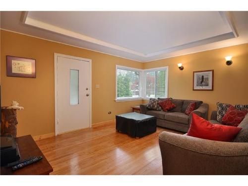 I have sold a property at 3690 HENDERSON Ave in North Vancouver
